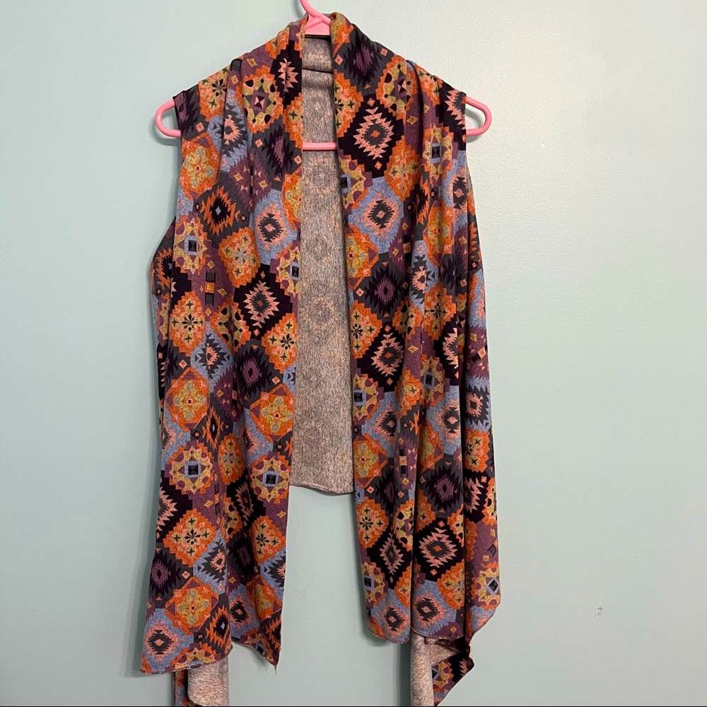 Women’s OS Multi-Colored Modern Afghan Shawl/Vest